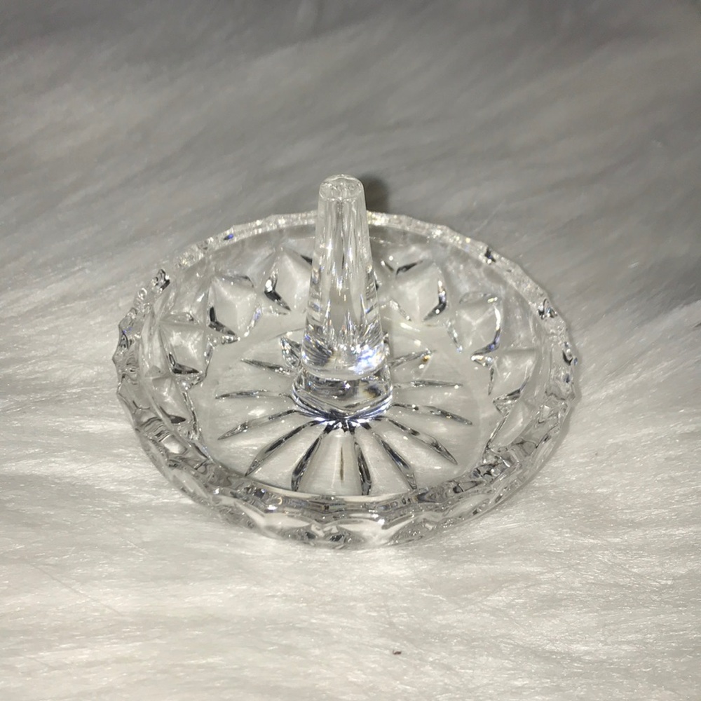 Princess cut Crystal ring dish